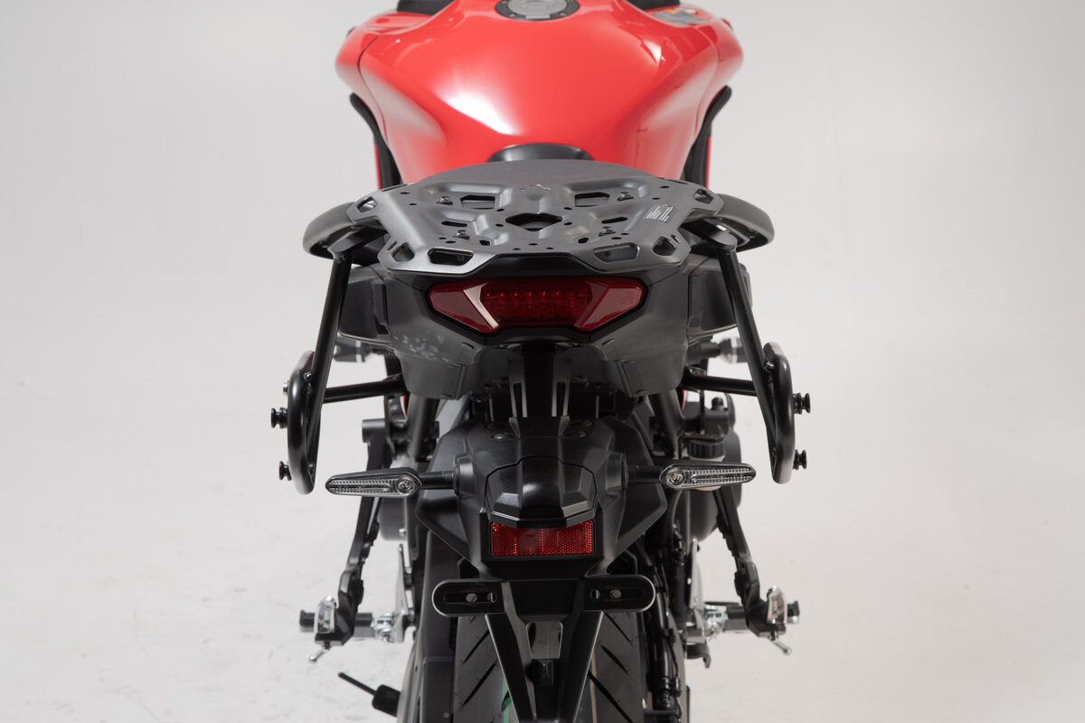 BC.HTA.06.921.30000B 6